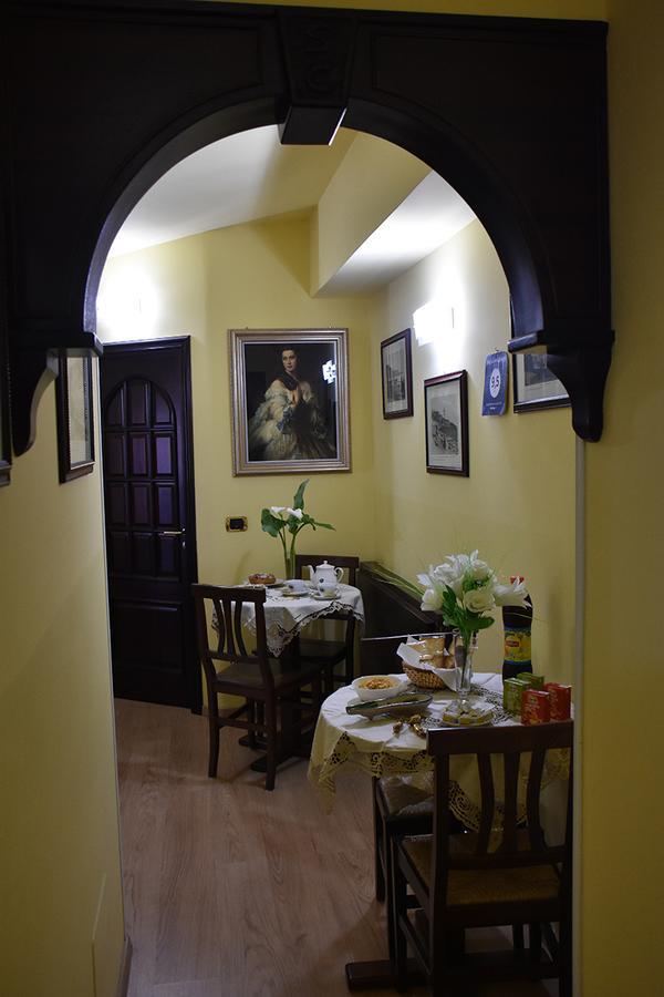 B&B La Casa Di Luigi Giardini Naxos Eksteriør bilde